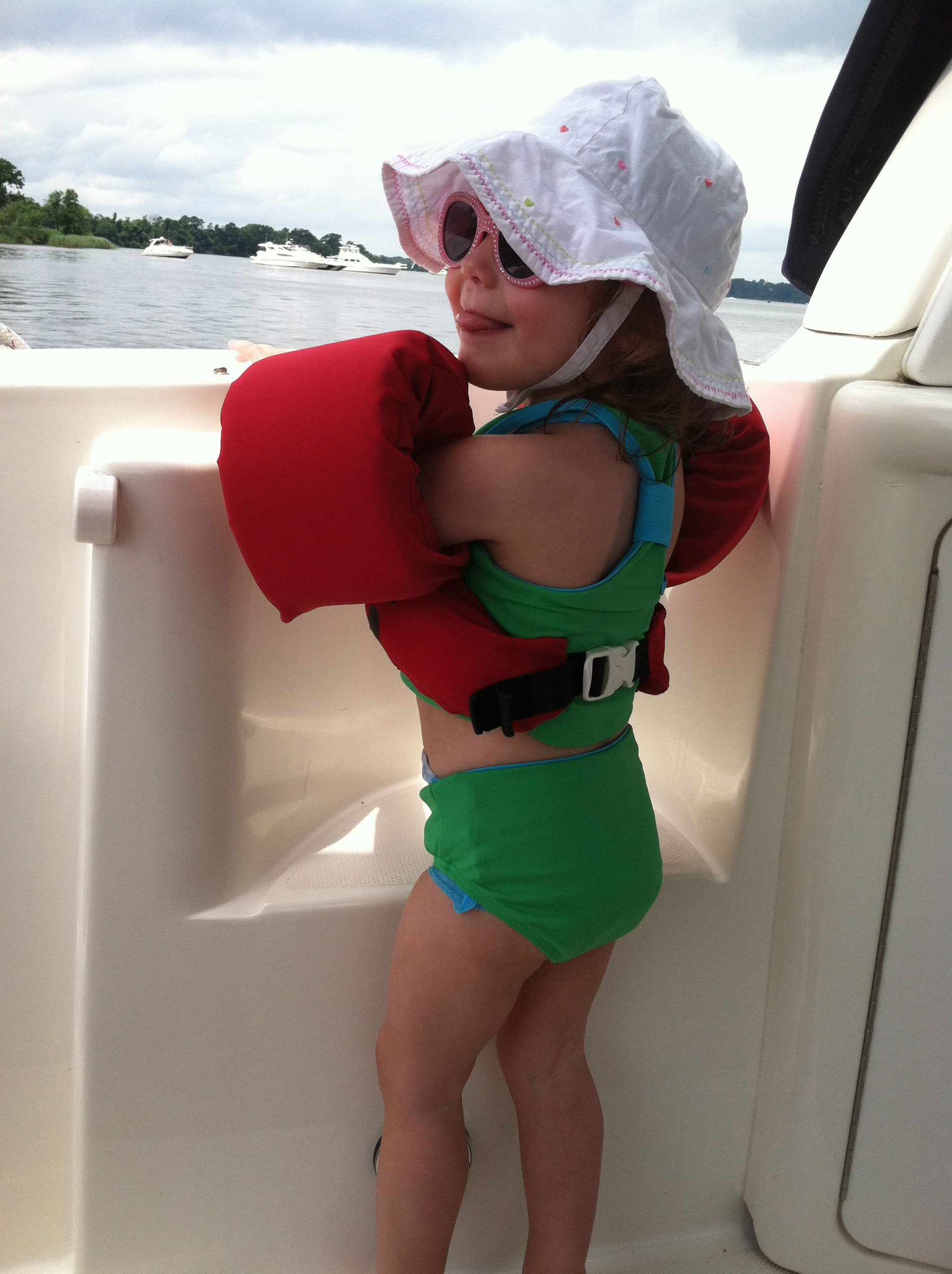 Are Kids Puddle Jumper Life Jackets Safe for Boating? Boater Kids